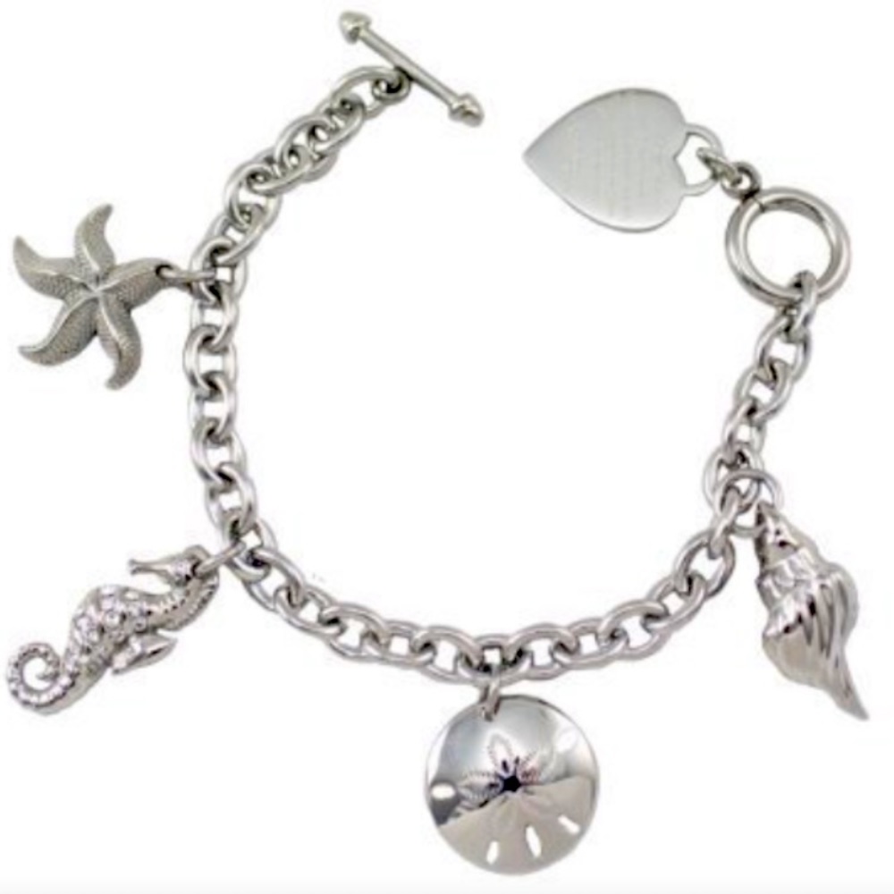 Women’s Charm Bracelet ❤️